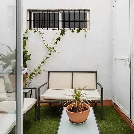 Lujoso Con Patio En Triana شقة إشبيلية