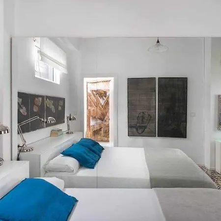 Lujoso Con Patio En Triana إشبيلية